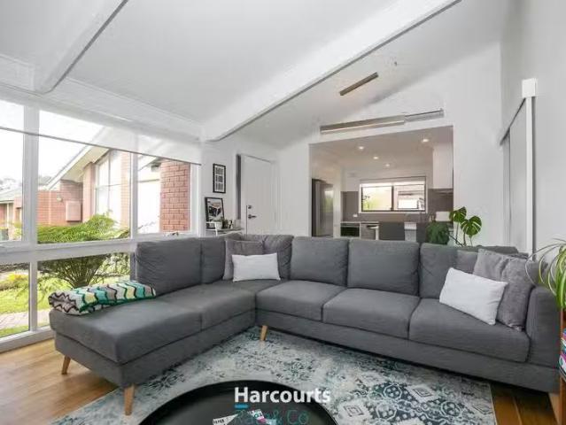 New 2 BR 4/8 Symon Crescent, Thomastown, VIC 3074 Unit Leased