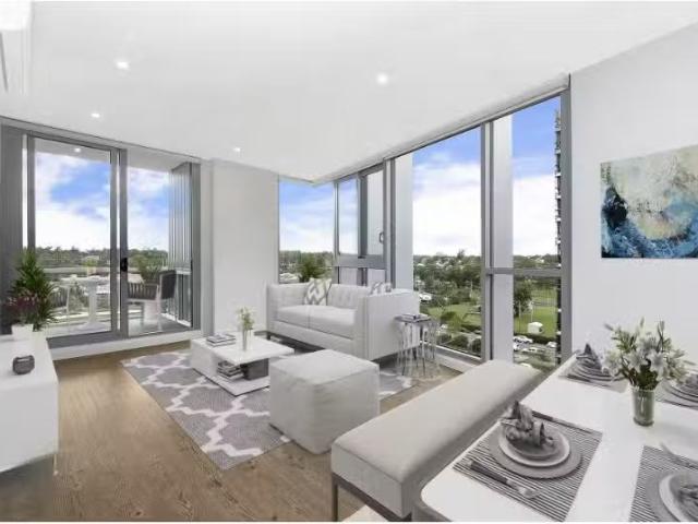 Unique 2 BR 407/10 Aviators Way, Penrith Apartment for rent L.