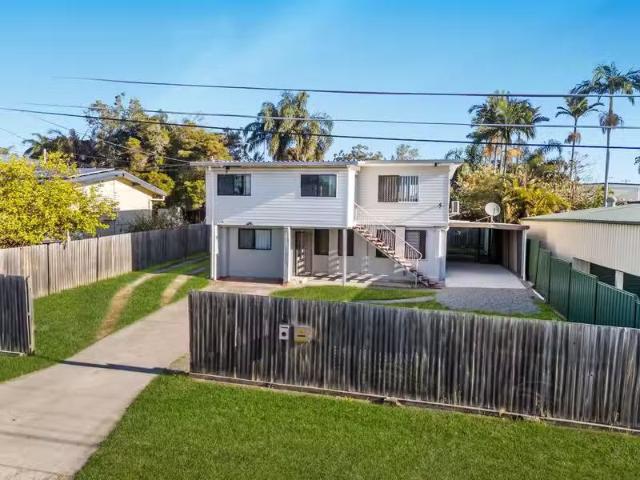 Charming 2 BR 56 Alice Street, KINGSTON, QLD 4114 House for.