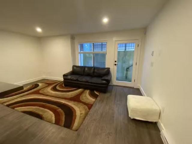 Cozy 2 BR 59166776 16795 20A Avenue #bsmt