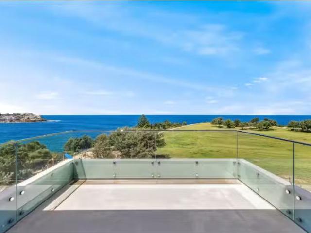 New 2 BR 5/91 Fletcher Street, Tamarama Apartment for rent Li.