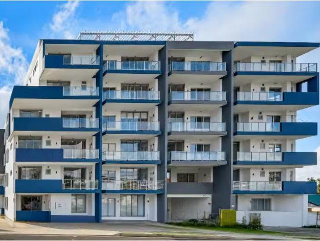 Charming 2 BR 510/41 Kildare Road, Blacktown Apartment for ren.