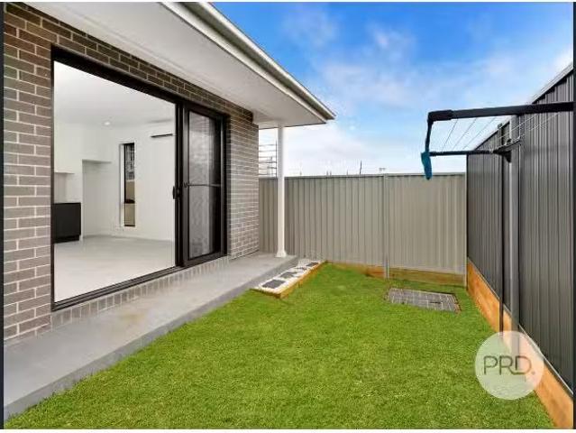 Cozy 2 BR 5A Skyline St, MENANGLE PARK House for rent Listed.