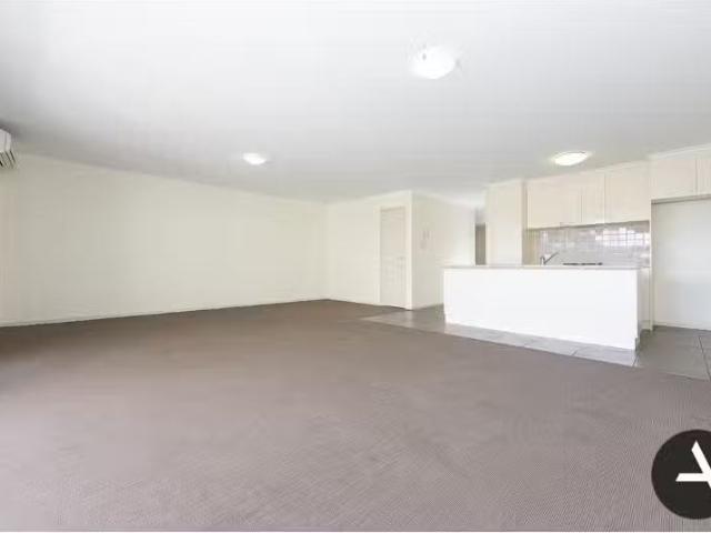 Deal! 2 BR 69/10 Thynne St, Bruce House for rent Listed by Lu.