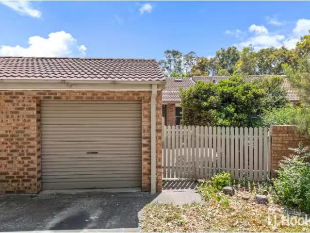 New 2 BR 6/92 Totterdell Street, BELCONNEN Townhouse for rent.