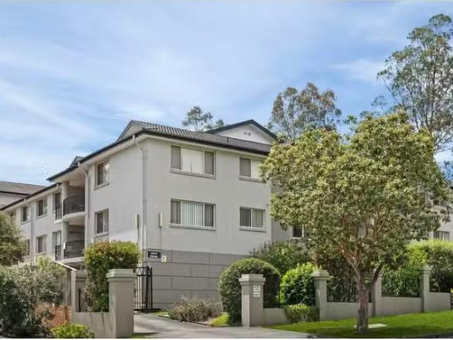 Charming 2 BR 6/19 21 THURSTON STREET, PENRITH Apartment for r.