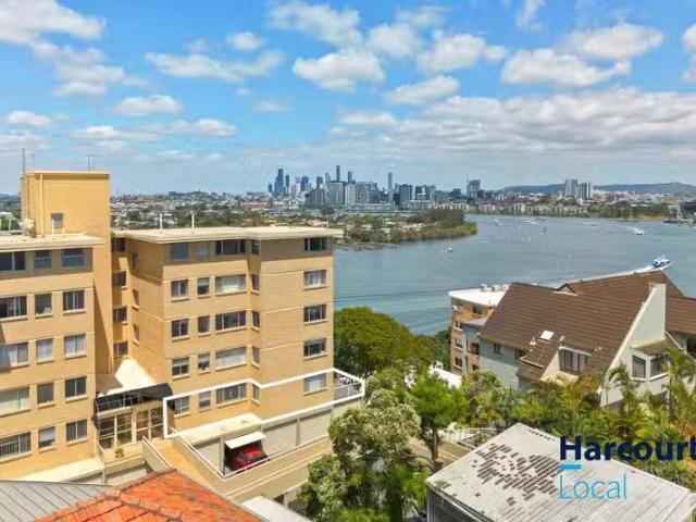 Charming 2 BR 6/33 Mullens Street, HAMILTON, QLD 4007 Unit f.