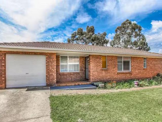 Nice 2 BR 7/518 Hill Street, Orange, NSW 2800