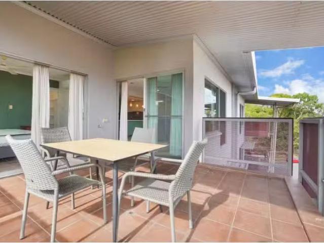 Charming 2 BR 78/5 Michie Court, BAYVIEW Apartment for rent L.