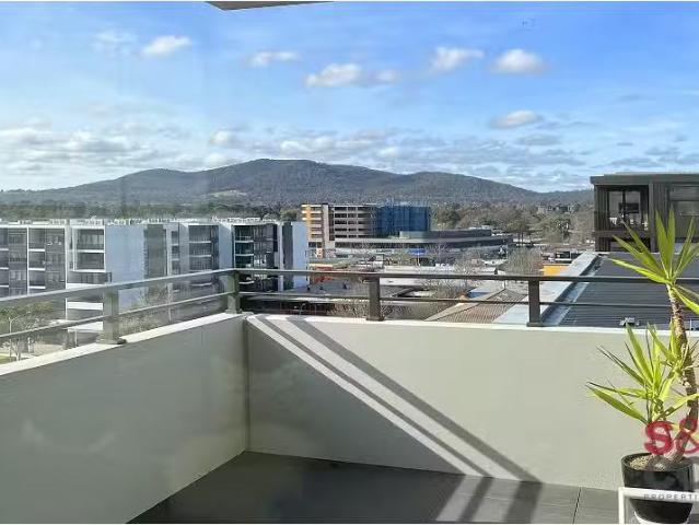 Cozy 2 BR 712/484 Northbourne Avenue, partson Apartment for re.
