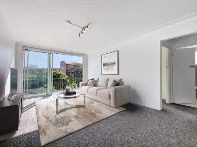 Cheap 2 BR 7/165 Avenue Road, Mosman Apartment for rent Liste.