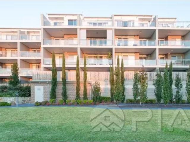 Just in! 2 BR 72/23 35 Crane Rd, Castle Hill Apartment for ren.