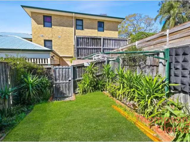 Unique 2 BR 7/34 40 King Street, EAST MAITLAND Apartment for r.