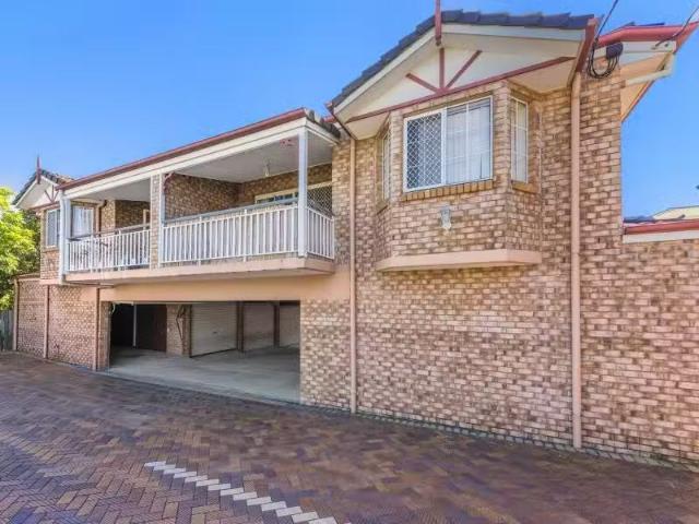 Deal! 2 BR 8/56 Herston Road, KELVIN GROVE, QLD 4059 Unit fo.