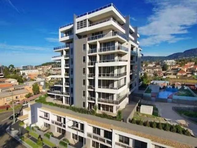 Nice 2 BR 87/2 12 Young Street, WOLLONGONG Apartment for rent.