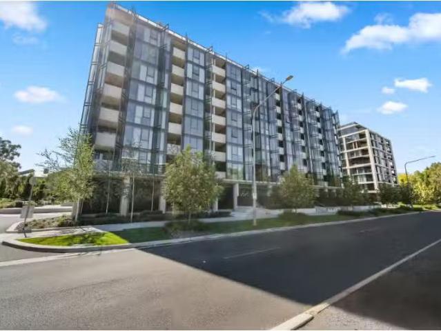 Nice 2 BR 812/83 Cooyong Street, Reid Apartment for rent List.