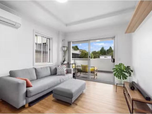 Rental! 2 BR 8/289 Condamine Street, Manly Vale Apartment for.