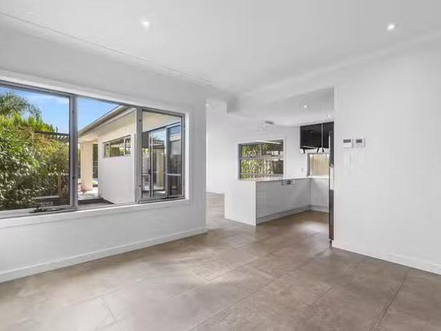 Charming 2 Torr Avenue, Brighton, SA 5048