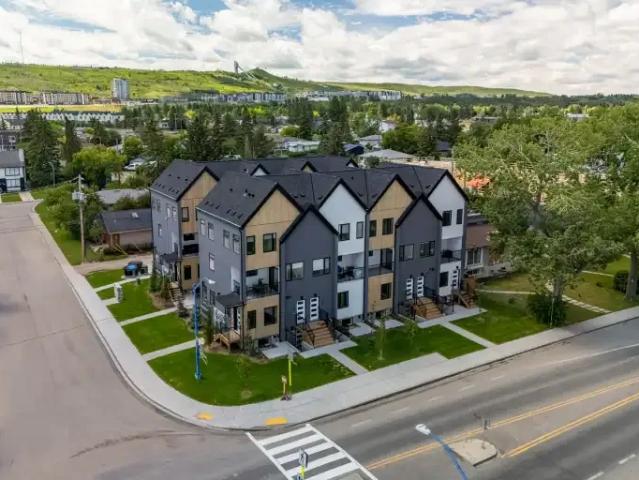 For Rent 2.5 Bedroom Townhouse Calgary AB DS104957123