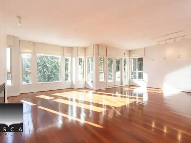 For Rent 2.5 Bedroom Townhouse West Vancouver BC DS105486489