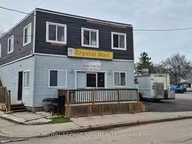 Charming 2 74 Queens Circle, Fort Erie, ON, L0S 1B0 commer.