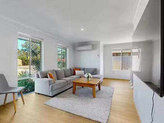 For Rent! 2B Bures Court, Girrawheen, WA 6064