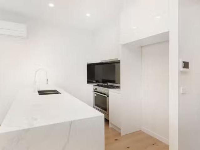 New 2B Creek Street, Spotswood VIC 3015