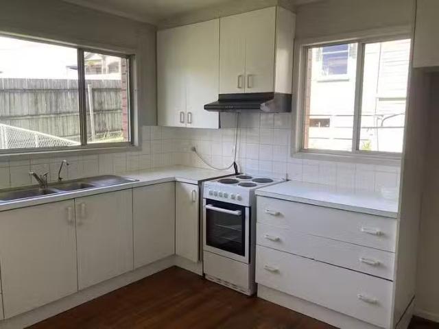 New 33 Caledonian Hill, Gympie, QLD 4570