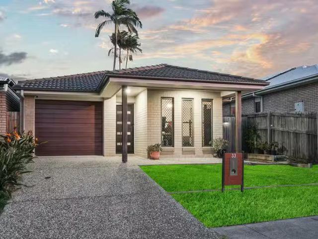 Just in! 33 Cattiger Street, Richlands, QLD 4077
