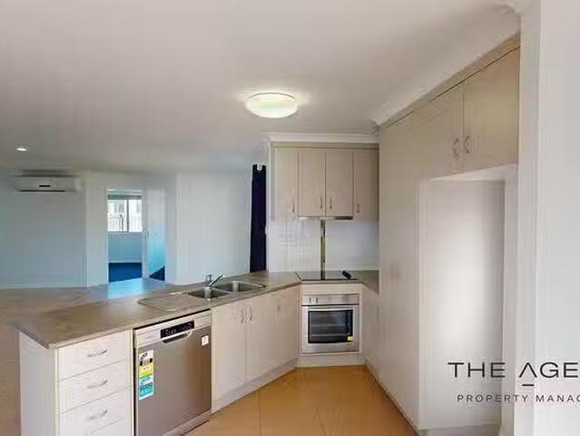 Just in! 33 Doongarra Crescent, Gracemere, QLD 4702