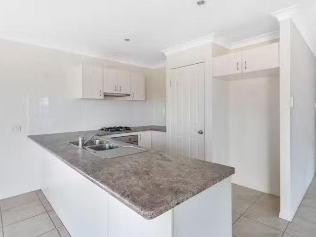 For Rent! 33 Greene Street, Rothwell, QLD 4022