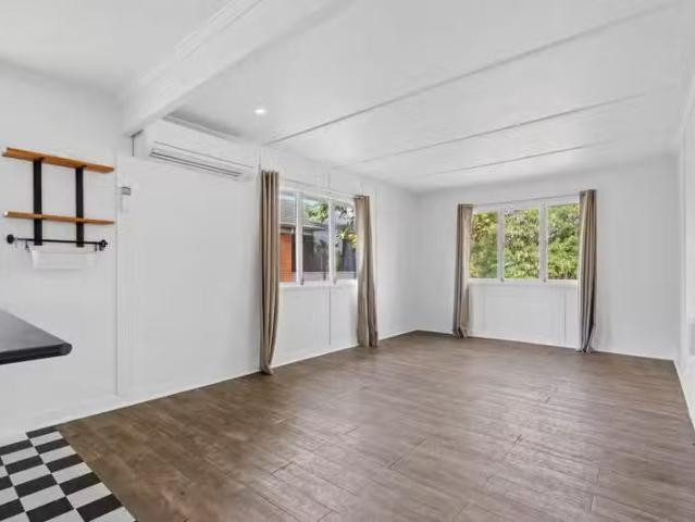 Nice 33 Larsen Street, LEICHHARDT, QLD 4305 House for Rent