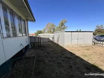 Charming 33A Taurus Street, Southern Cross, WA 6426
