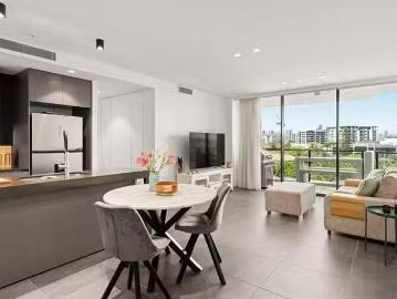 Charming 301/28 Dalpura Street, Surfers Paradise, QLD 4217
