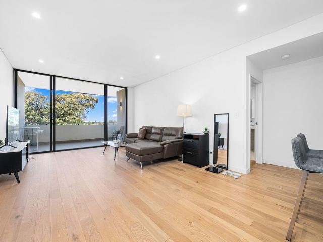 For Rent| 307/3 Smith Street, Ryde Stylish Apartment Living in the Heart of Ryde