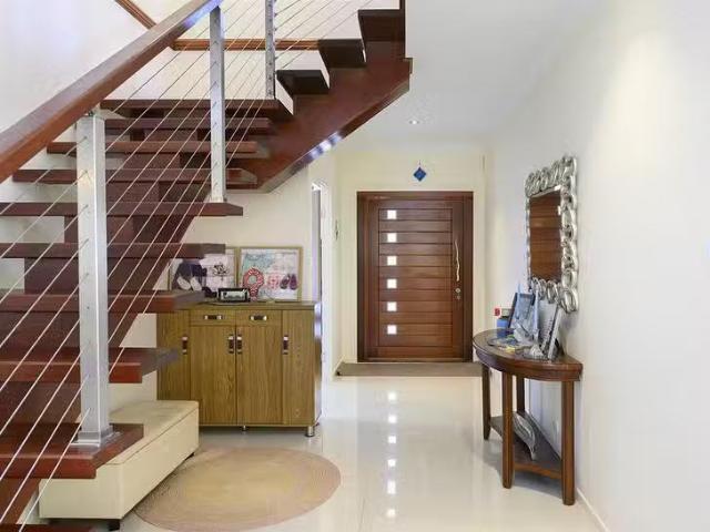 Deal! 30 Tranquil Place, Mcdowall, QLD 4053