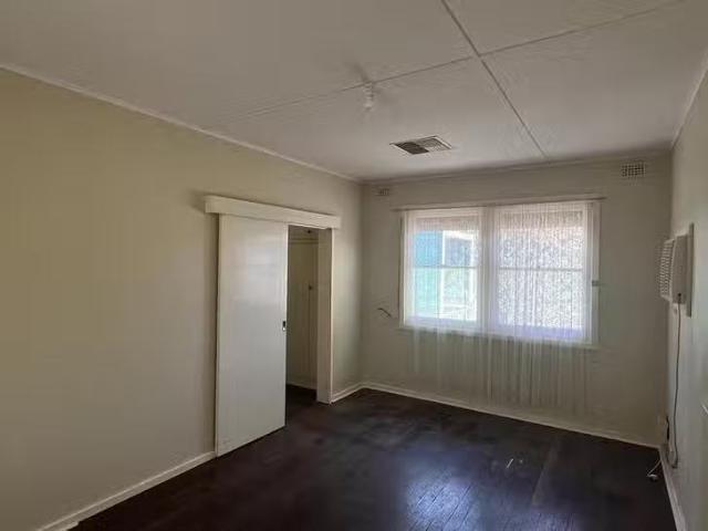 Charming 30 Francis Street, Port Augusta, SA 5700