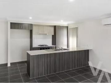 Cheap 30 Gullane Close, Heddon Greta House for rent Listed by.