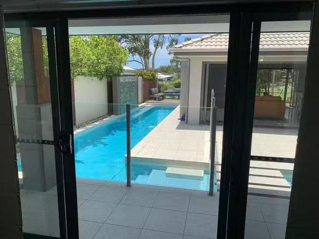 Deal! 30 Selkirk Way, Peregian Springs, QLD 4573
