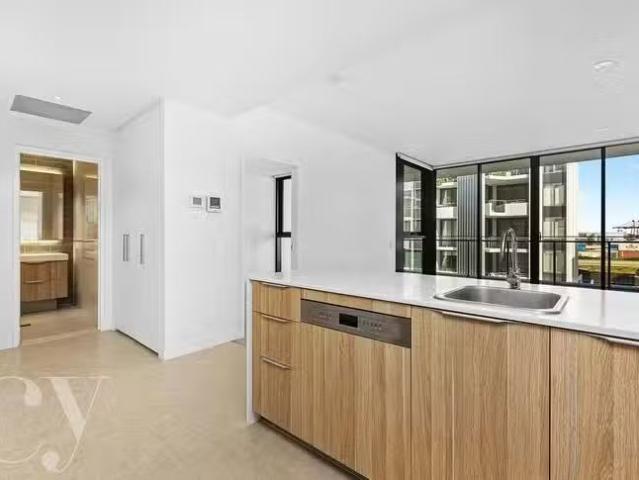 Just in! 310/15 Freeman Loop, North Fremantle, WA 6159