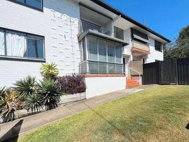 Rental! 3/155 Gladstone Road, Highgate Hill, QLD 4101