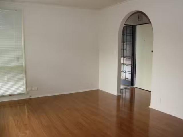 Charming 3/15 Kalang Road, Camberwell VIC 3124 Unit For Lease