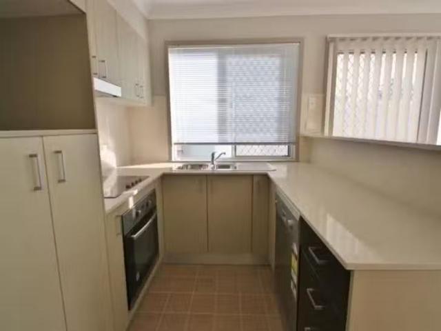 New 3/19 Gumtree Crescent, Upper Coomera, QLD 4209