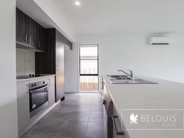 Cheap 31 Wright Crescent, Flinders View, QLD 4305
