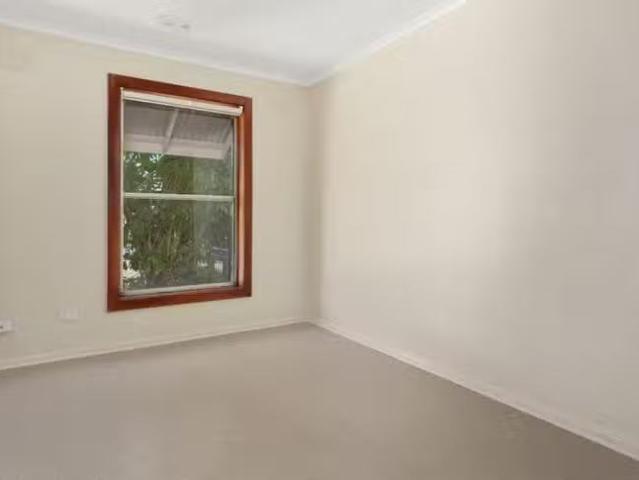 Cheap 31 Easton Road, Davoren Park, SA 5113