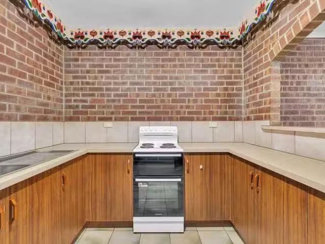 Rental! 31C Billabong Road, Para Hills, SA 5096