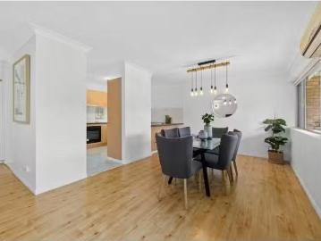 Cheap 3/220 Cavendish Road, Coorparoo Apartment for rent List.