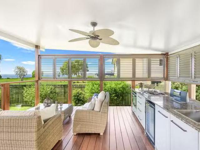 Nice 32 Watermans Way, River Heads, QLD 4655