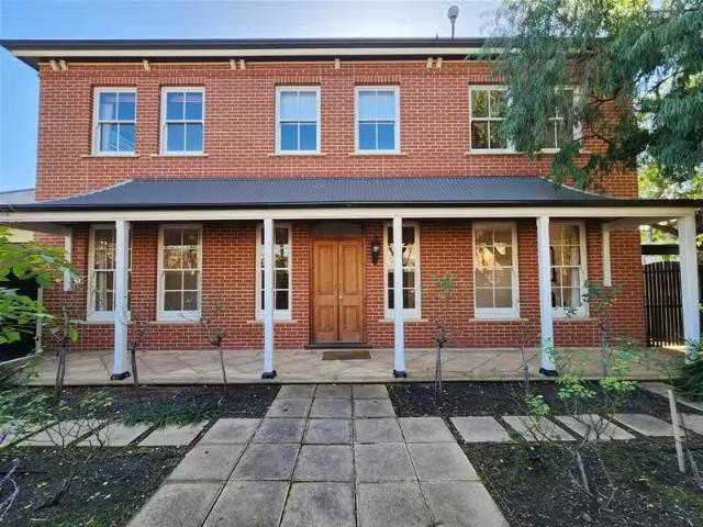 Cheap 32 Arthur Street, Unley House for rent Listed by Kylie.