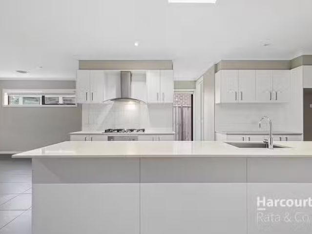 Unique 32 Knight Avenue, Point Cook, VIC 3030